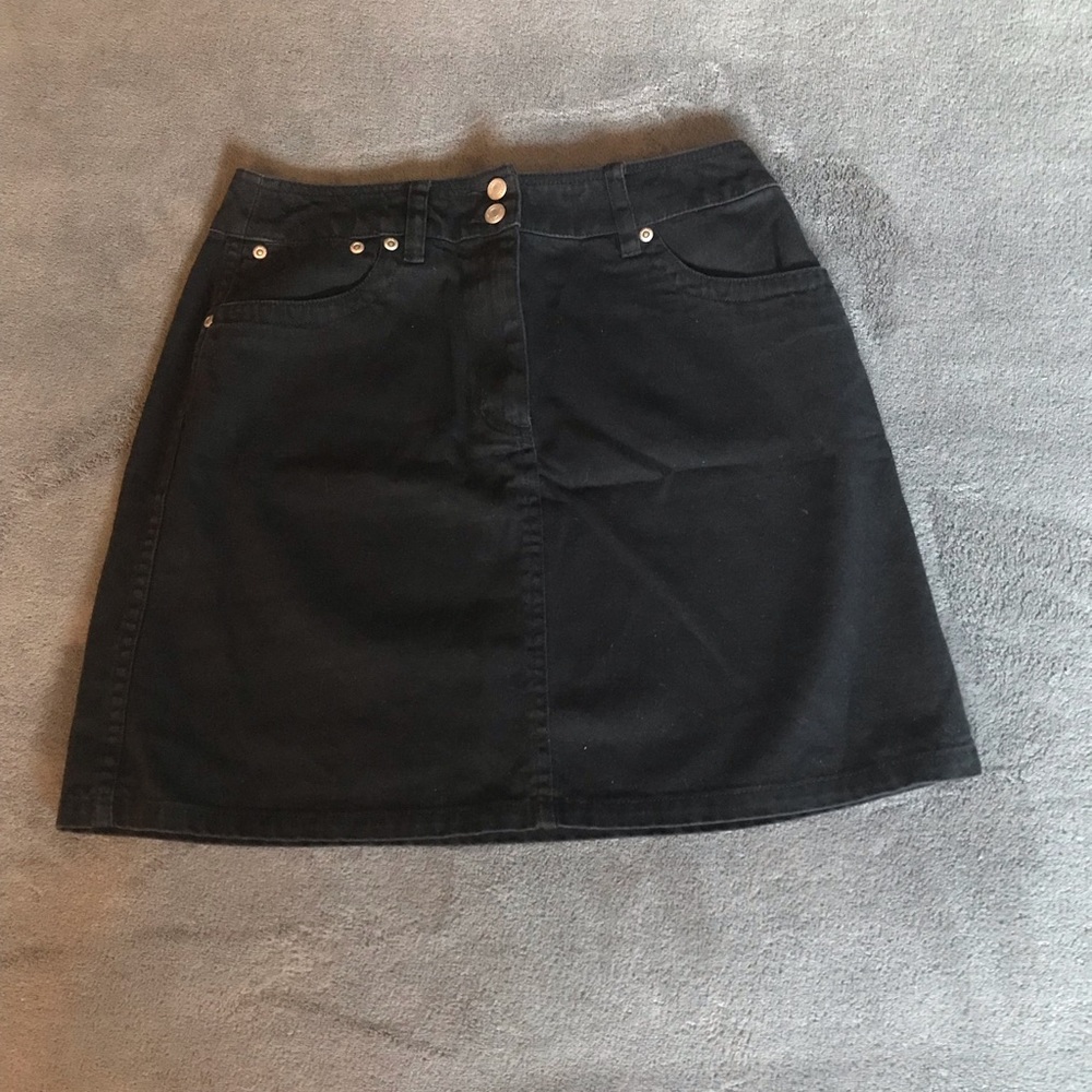 BLACK DENIM JEAN SKIRT